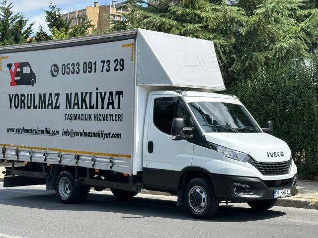 Kapalı kasa Iveco kamyonet, İstanbul içi evden eve taşıma